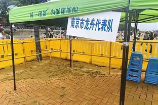 尼日利亚名宿巴班吉达遭遇严重车祸，弟弟不幸去世